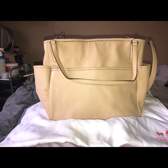 Coach diaper bag - Picture 2 of 3
